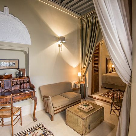 Riad & Spa Demeure Bois Precieux - Adults Only Marrakesh Exterior photo